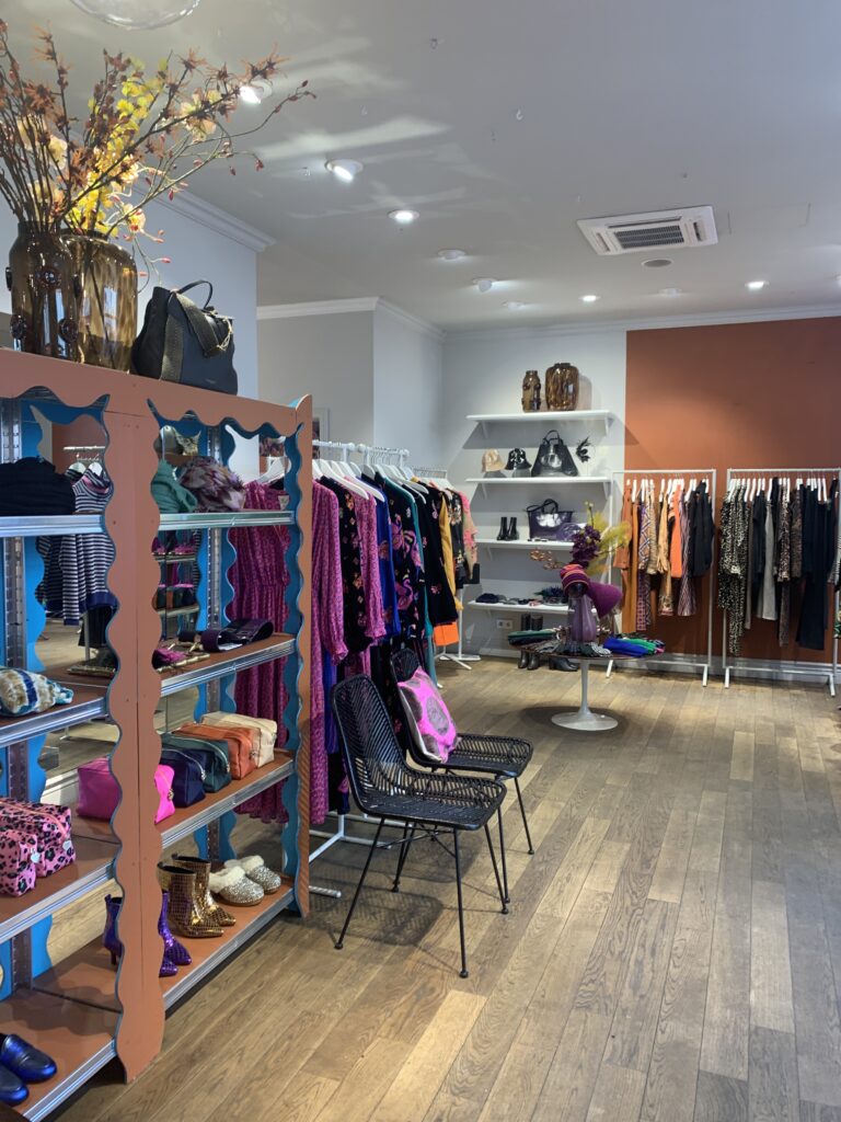 Premium & Contemporary Fashion Boutique: Mohrmann Basics Premium & Contemporary Fashion Boutique: Mohrmann Basics