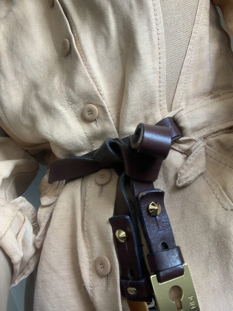Voller Kleiderschrank und nichts anzuziehen_Coole Accessoires Bsp 2