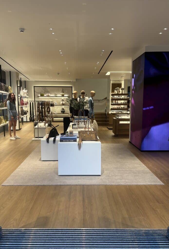 Shopping in München: Neueröffnungen. Michael Kors